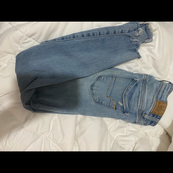 Jeans - Picture 1 of 2